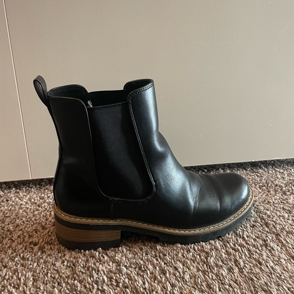 Casual ankle boots - Picture 2 of 6